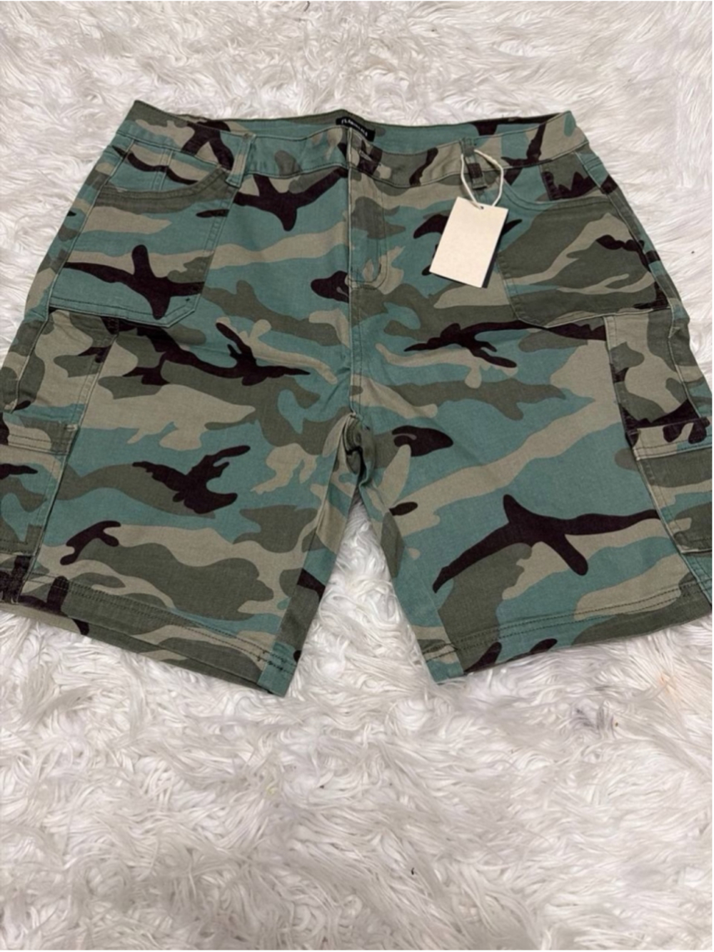 Flamingals Camo Print Cargo Bermuda Shorts 2XL